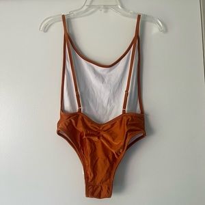 NWT Reverse Pamela One Piece Low Back Swimsuit
